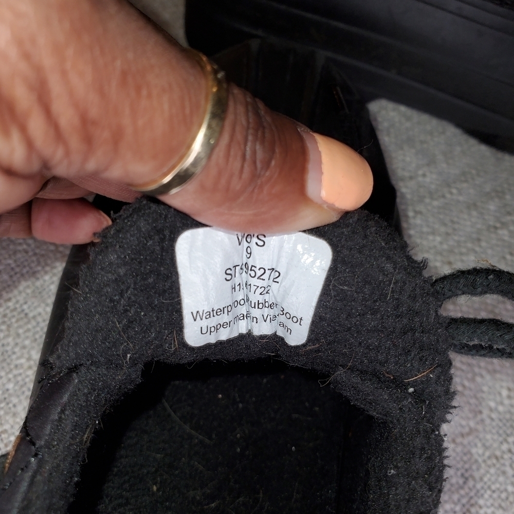 Sperry waterproof shoes - Picture 7 of 8